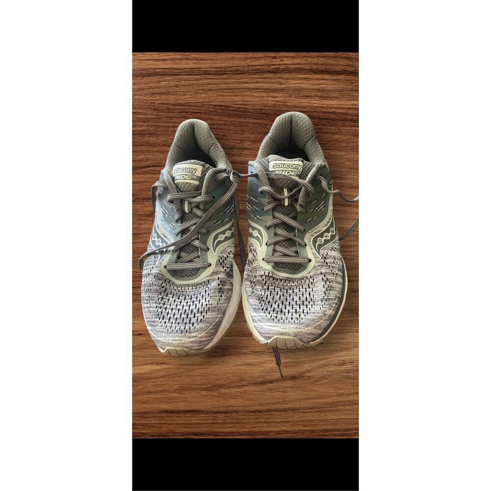 Saucony Womens Gray Black Ride 10 Athletic Sneaker Running Shoes Size 10